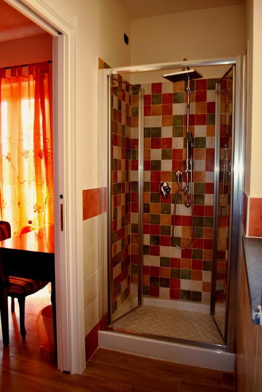 Lovelucca Kamer foto