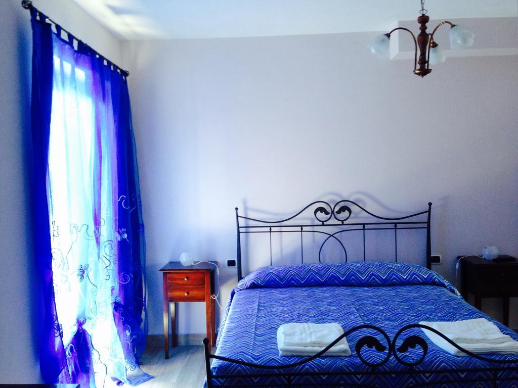 Lovelucca Buitenkant foto